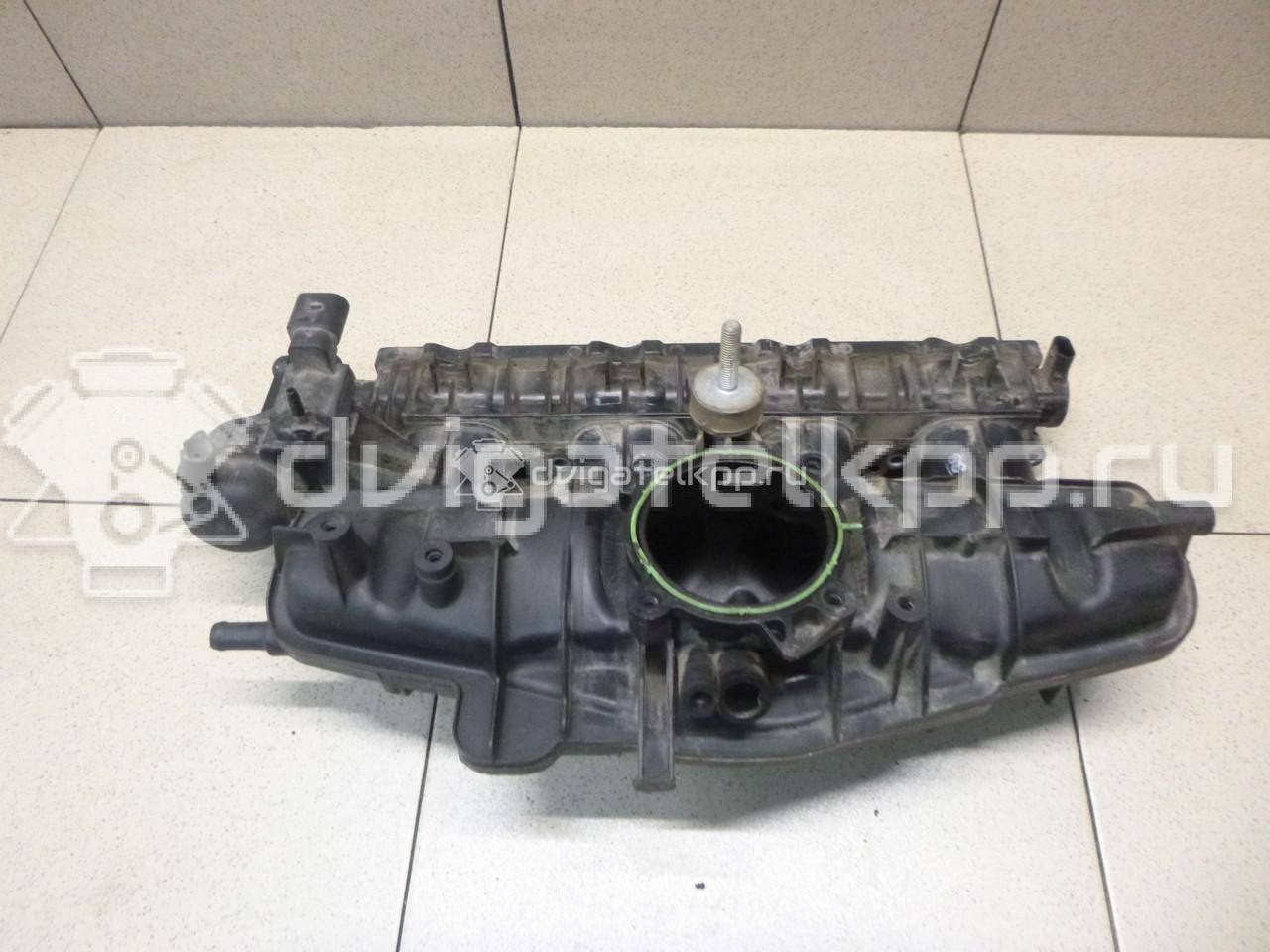 Фото Коллектор впускной для двигателя CCTA для Volkswagen / Audi 200 л.с 16V 2.0 л бензин 06J133201BH {forloop.counter}}