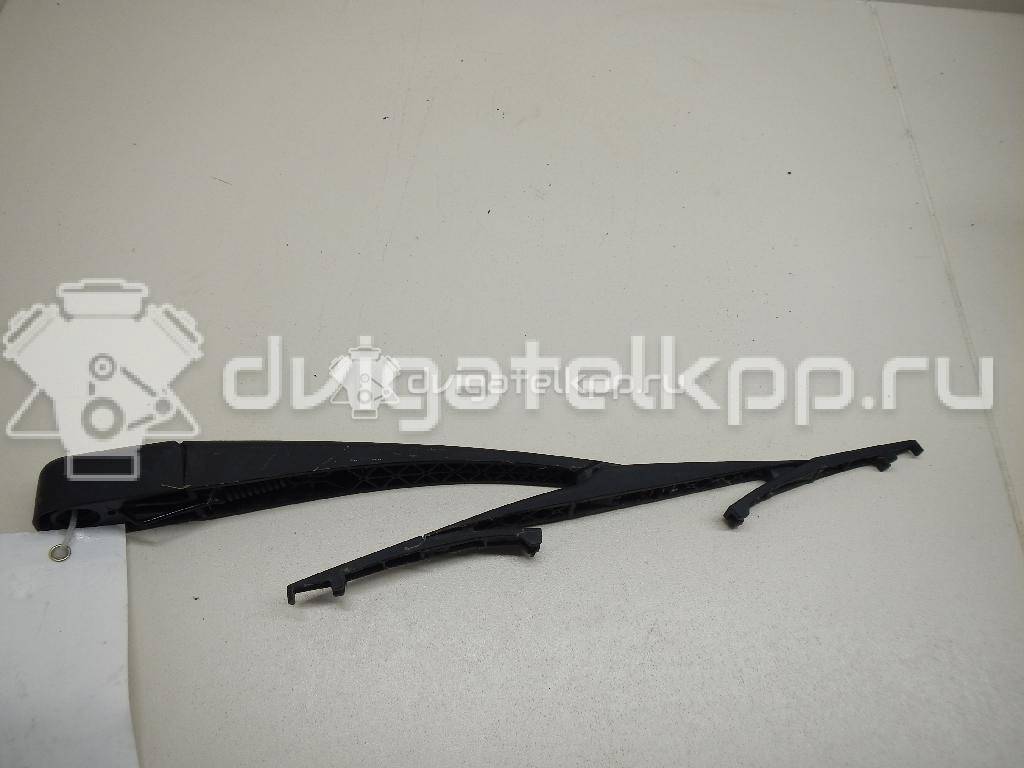 Фото Поводок стеклоочистителя заднего  988111H000 для Hyundai Tucson / Ix35 Lm, El, Elh {forloop.counter}}