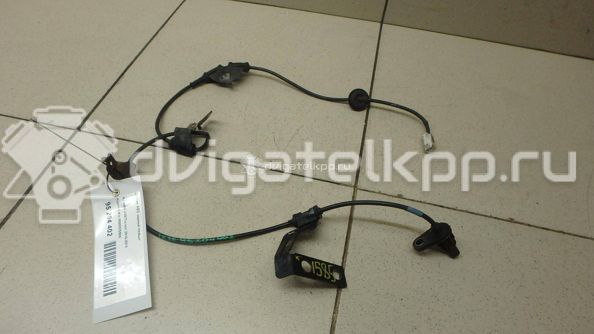 Фото Датчик ABS задний левый  956802S500 для Hyundai Ix35 Lm, El, Elh {forloop.counter}}