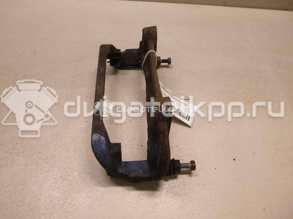 Фото Скоба суппорта переднего левого  LR020371 для Land Rover Range Rover / Discovery {forloop.counter}}