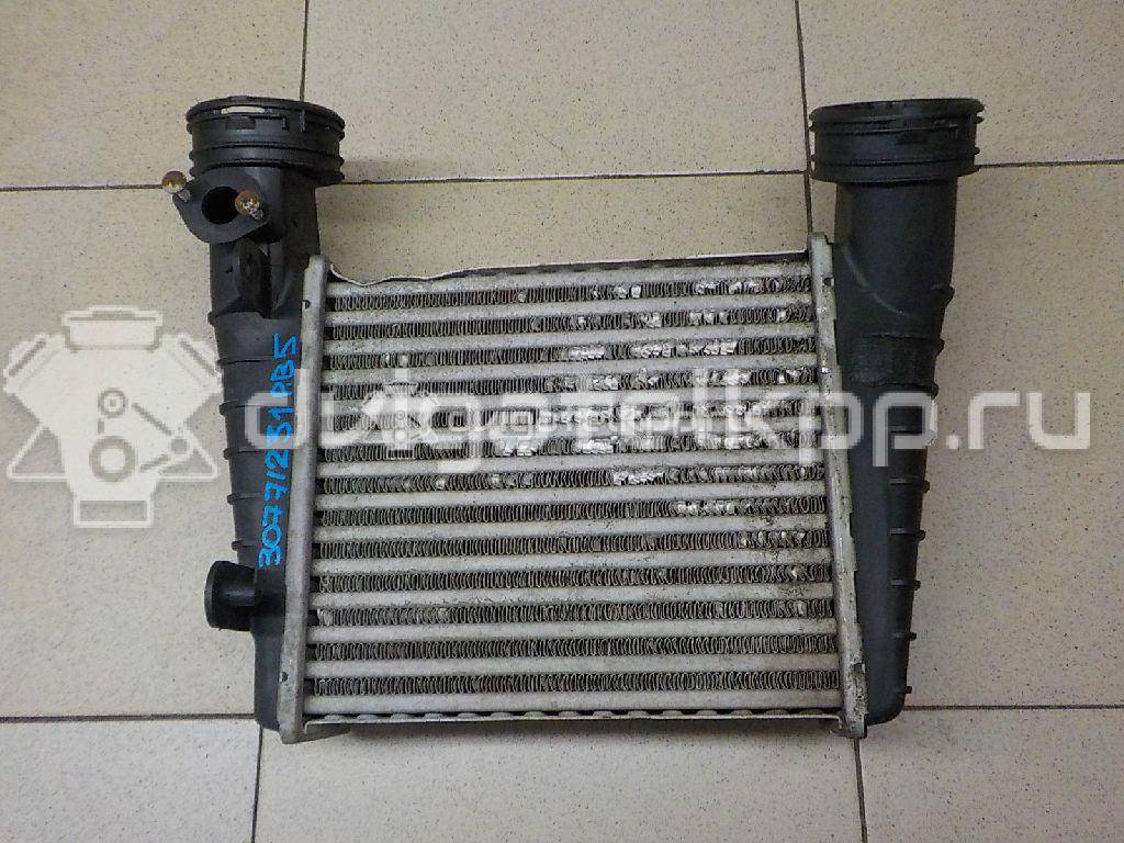 Фото Интеркулер для двигателя AWM для Volkswagen / Audi 170 л.с 20V 1.8 л бензин 3B0145805H {forloop.counter}}