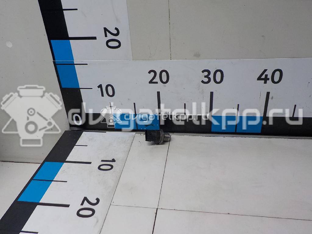 Фото Датчик давления топлива  LR020693 для Land Rover Range Rover / Discovery {forloop.counter}}