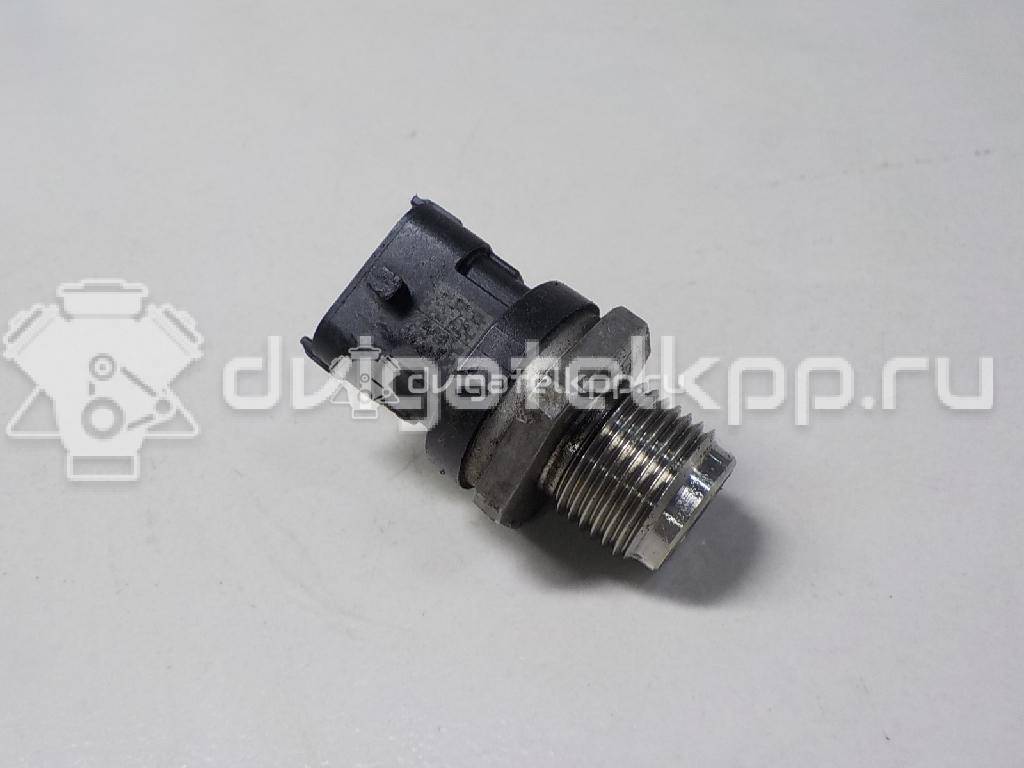 Фото Датчик давления топлива  LR020693 для Land Rover Range Rover / Discovery {forloop.counter}}