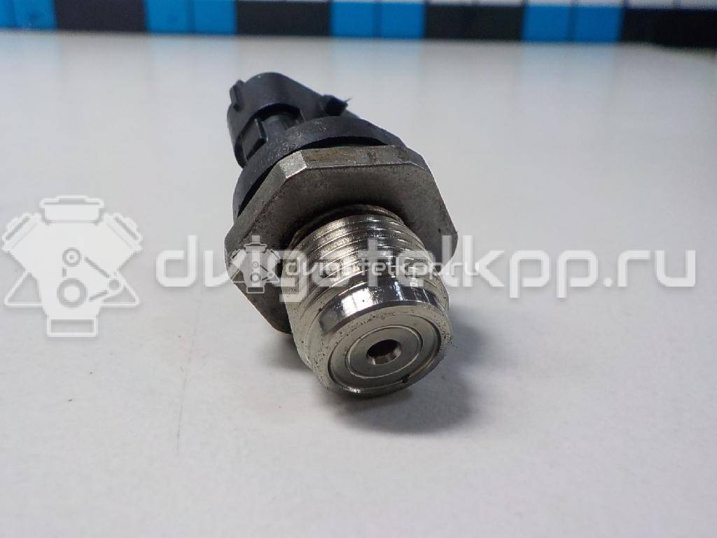 Фото Датчик давления топлива  LR020693 для Land Rover Range Rover / Discovery {forloop.counter}}