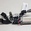 Фото Моторчик стеклоочистителя задний  LR029777 для Land Rover Range Rover {forloop.counter}}