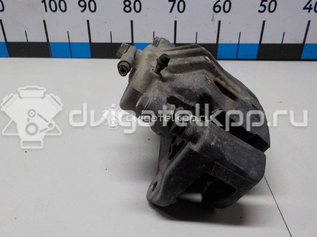 Фото Суппорт тормозной передний правый  4773048150 для Lexus Rx / Nx Z1 {forloop.counter}}