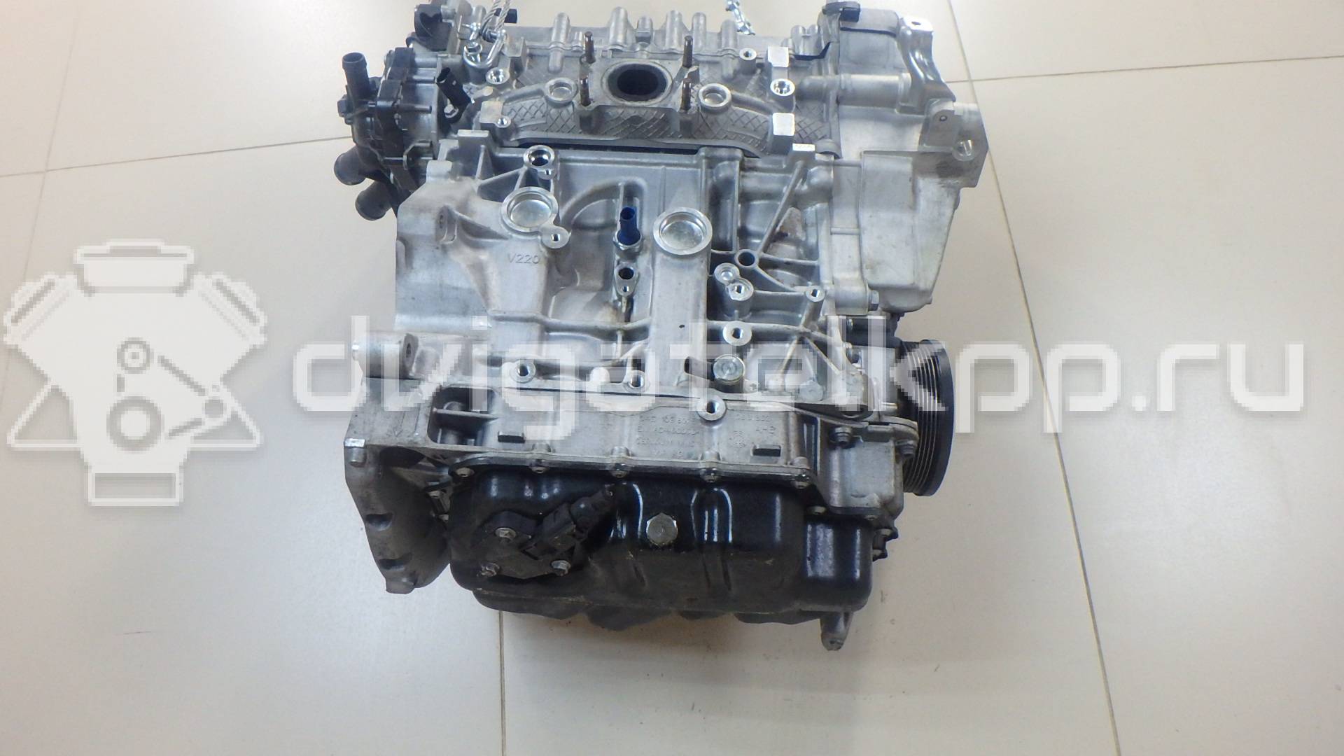 Фото Контрактный (б/у) двигатель CHPA для Volkswagen Golf 140 л.с 16V 1.4 л бензин 04E100033B {forloop.counter}}