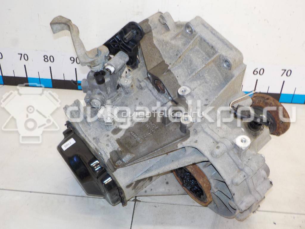 Фото Контрактная (б/у) МКПП для Volkswagen Scirocco / Golf 71-78 л.с 8V 1.6 л FN бензин 02T300049M {forloop.counter}}