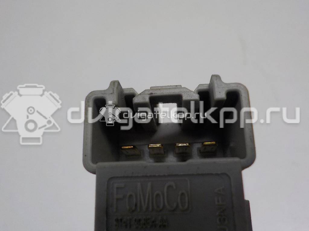 Фото Датчик включения стопсигнала  8t4t9g854aa для volvo C30 {forloop.counter}}