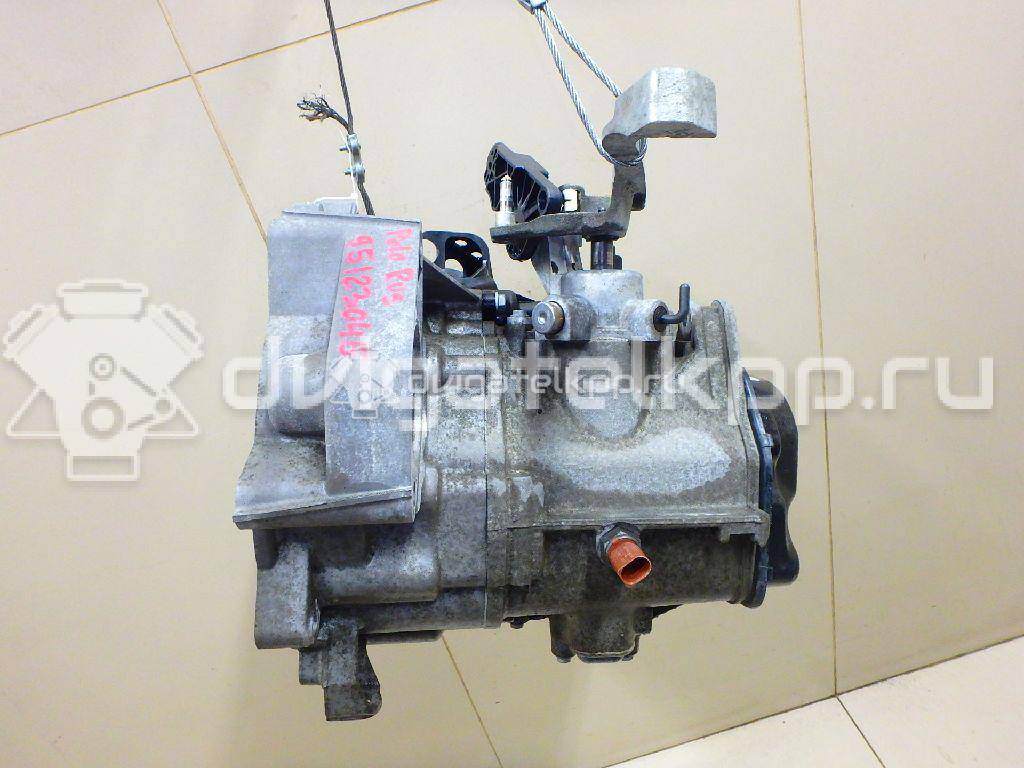 Фото Контрактная (б/у) МКПП для Volkswagen Vento 105 л.с 16V 1.6 л CFNA бензин 02T300049M {forloop.counter}}