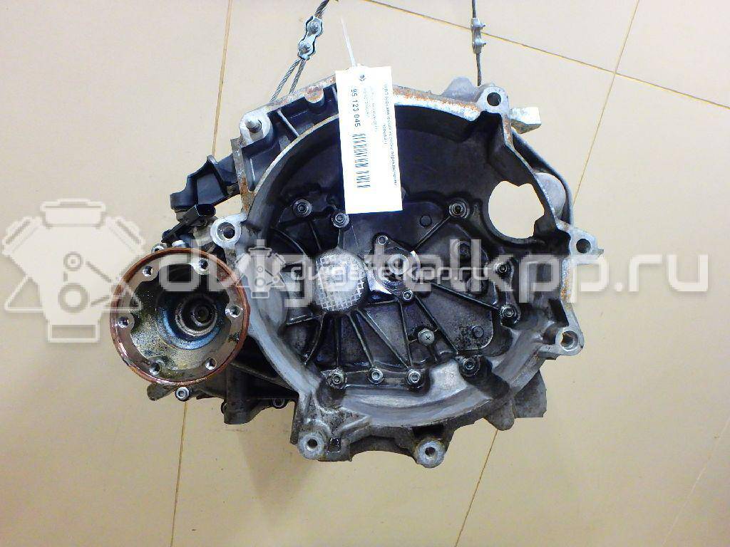 Фото Контрактная (б/у) МКПП для Volkswagen Scirocco / Golf 71-78 л.с 8V 1.6 л FN бензин 02T300049M {forloop.counter}}