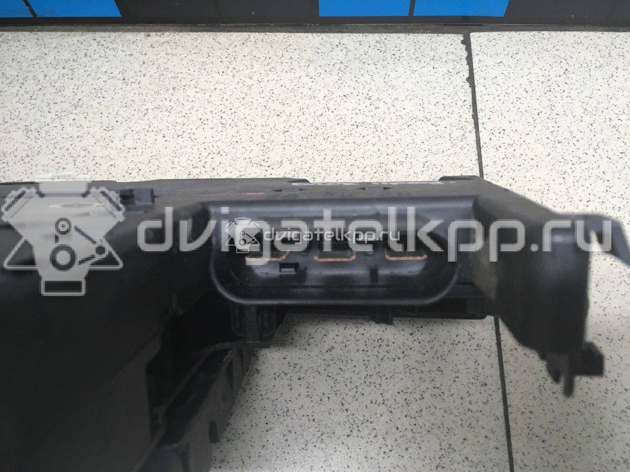 Фото Блок предохранителей  2075402750 для mercedes benz GLK-Class X204 {forloop.counter}}