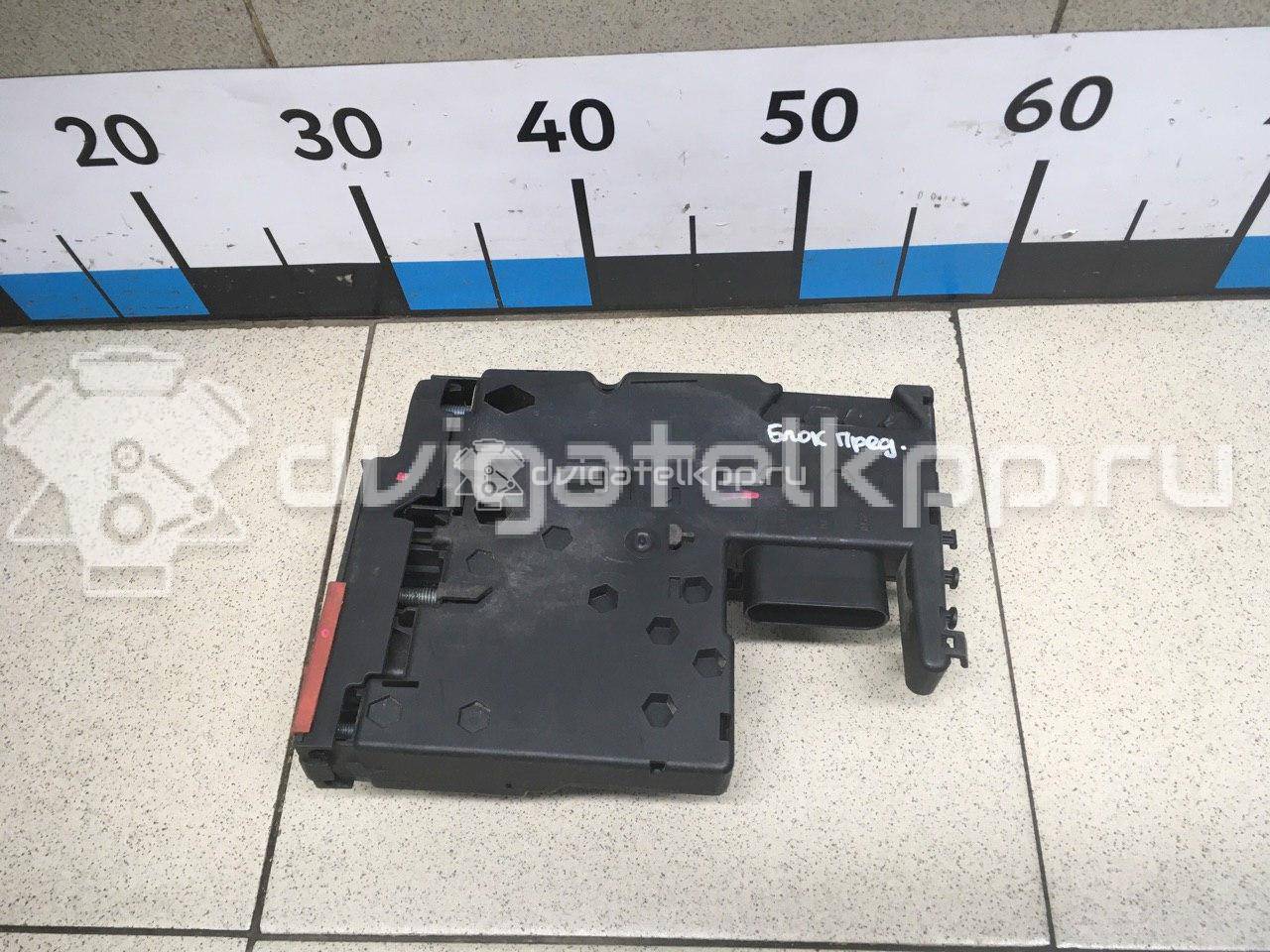 Фото Блок предохранителей  2075402750 для mercedes benz GLK-Class X204 {forloop.counter}}