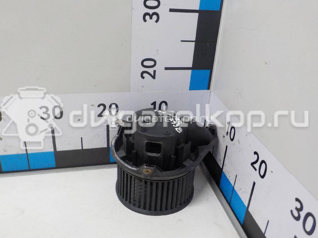 Фото Моторчик отопителя  0008352285 для vw LT II {forloop.counter}}