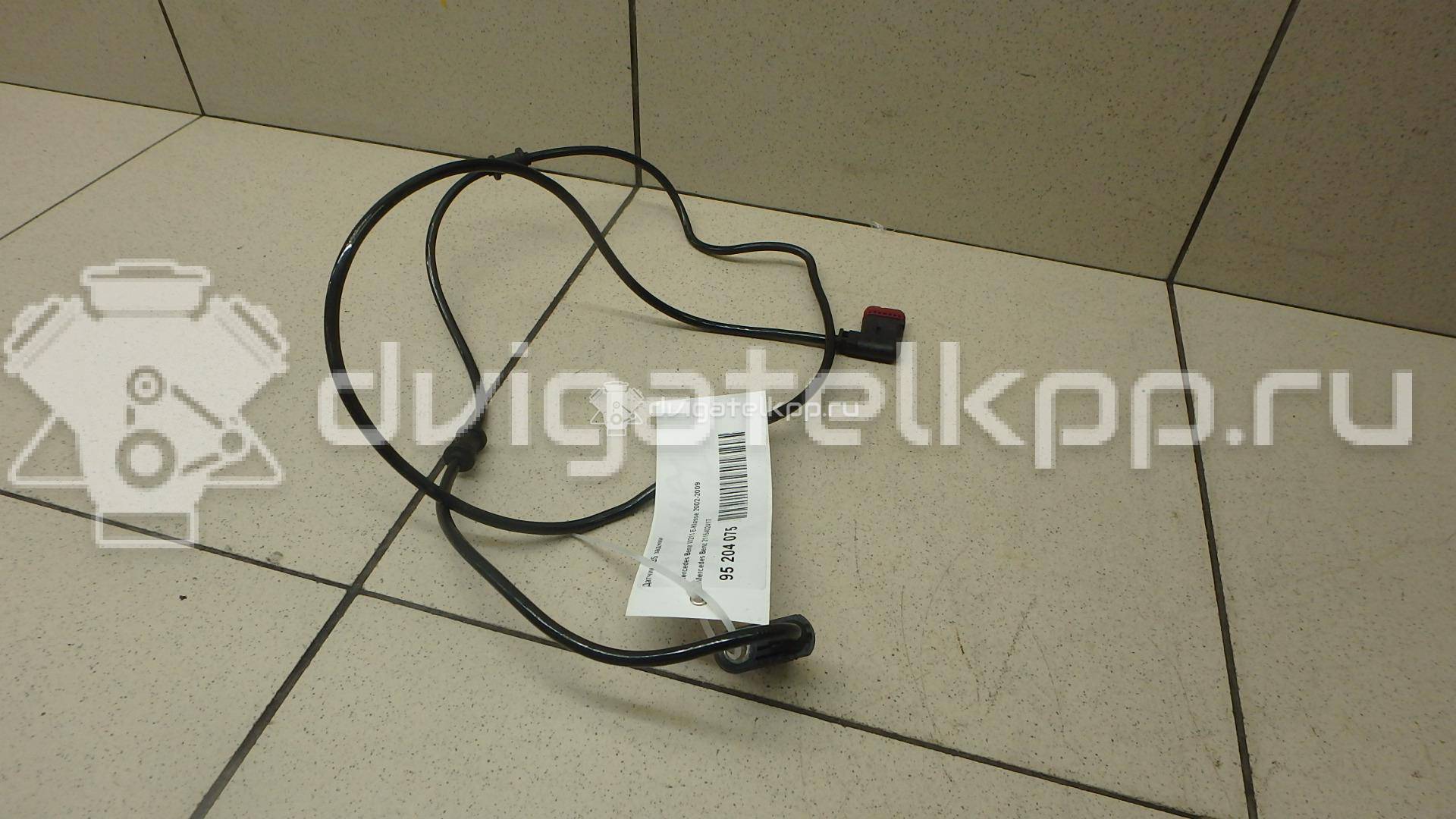 Фото Датчик ABS задний  2115402417 для mercedes benz W211 E-Klasse {forloop.counter}}
