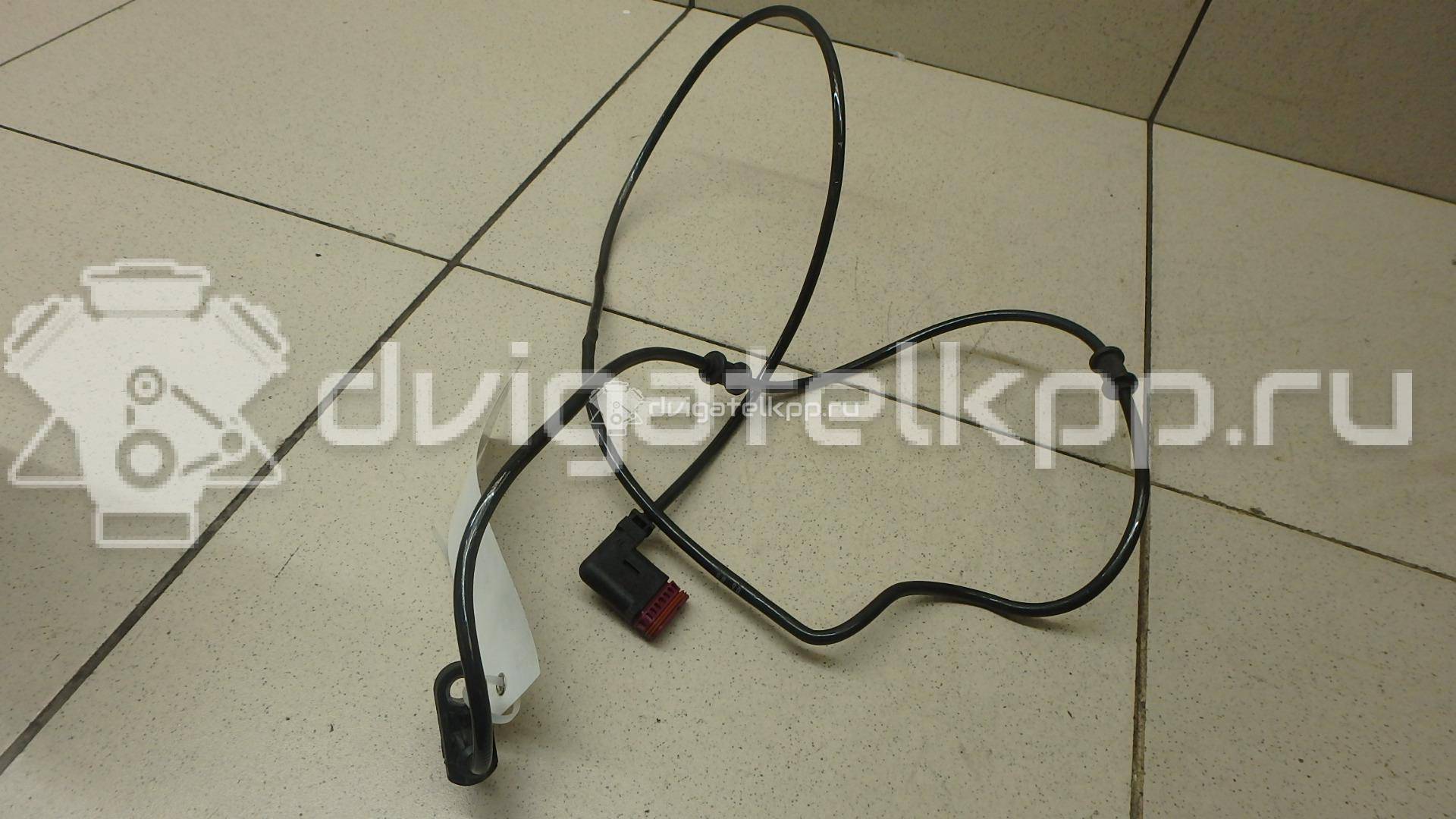 Фото Датчик ABS задний  2115402417 для mercedes benz W211 E-Klasse {forloop.counter}}