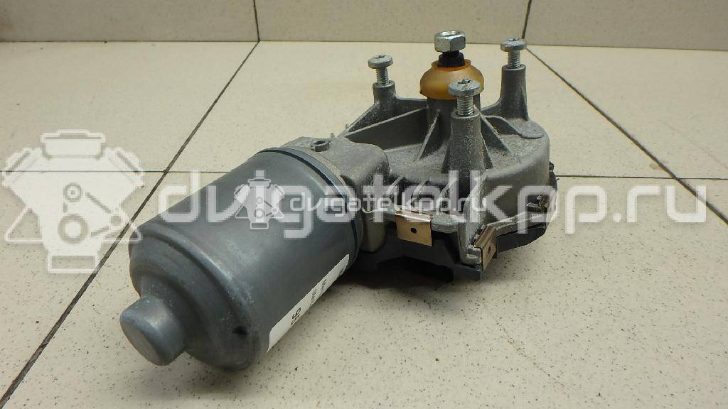 Фото Моторчик стеклоочистителя передний  2118204842 для mercedes benz W211 E-Klasse {forloop.counter}}