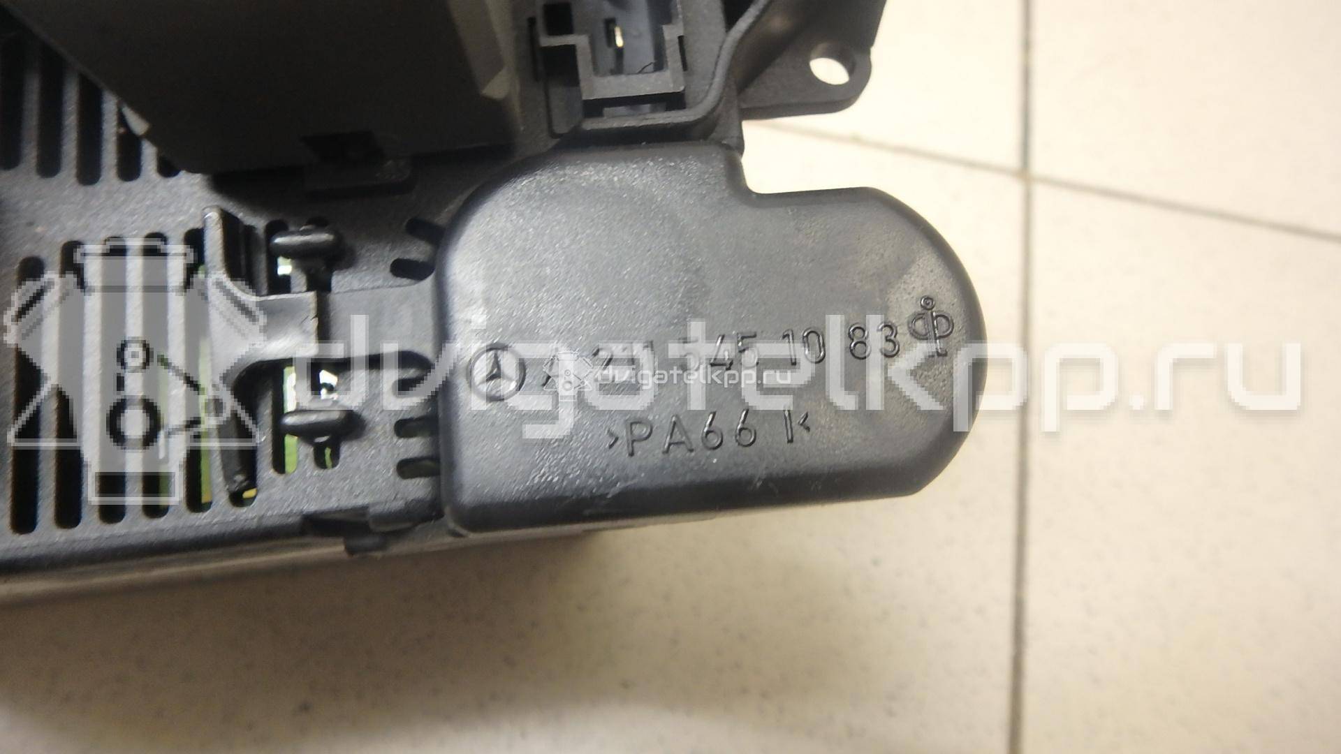 Фото Блок предохранителей  2115459101 для mercedes benz W211 E-Klasse {forloop.counter}}