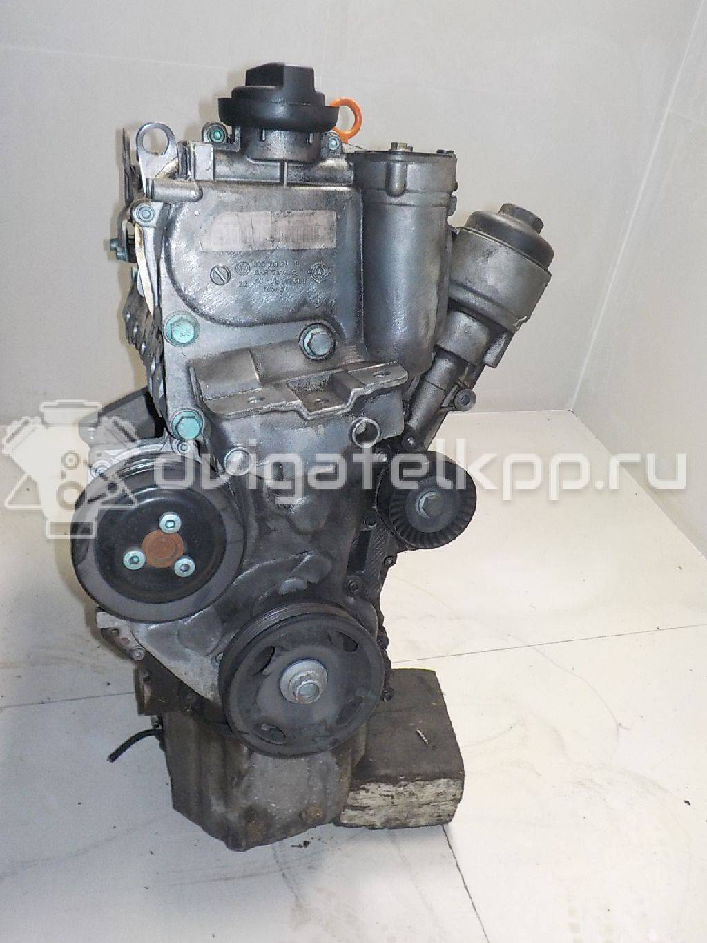 Фото Контрактный (б/у) двигатель BLF для Volkswagen Passat / Eos 1F7, 1F8 / Jetta / Golf 115 л.с 16V 1.6 л бензин 03C100035D {forloop.counter}}