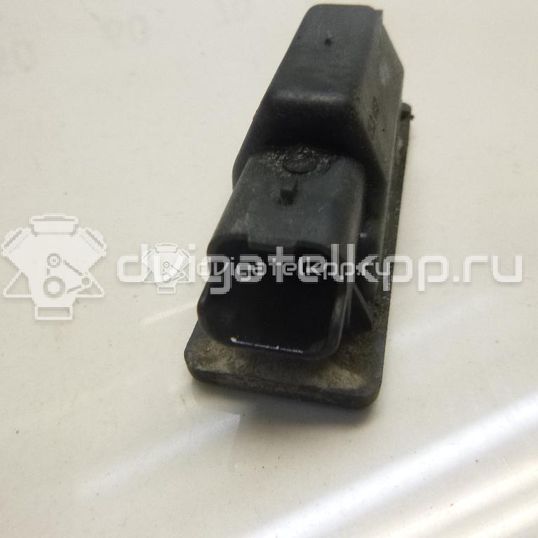 Фото Фонарь подсветки номера  26510AU300 для Nissan Primera / Micra / Note / Nv200 / Np300