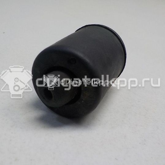 Фото Отбойник крышки багажника  90878EB300 для nissan Pathfinder (R51)
