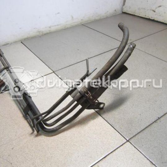 Фото Трубка топливная для двигателя J20A для Maruti Suzuki / Suzuki / Chevrolet / Geo / Maruti 128-132 л.с 16V 2.0 л бензин 1584065J00