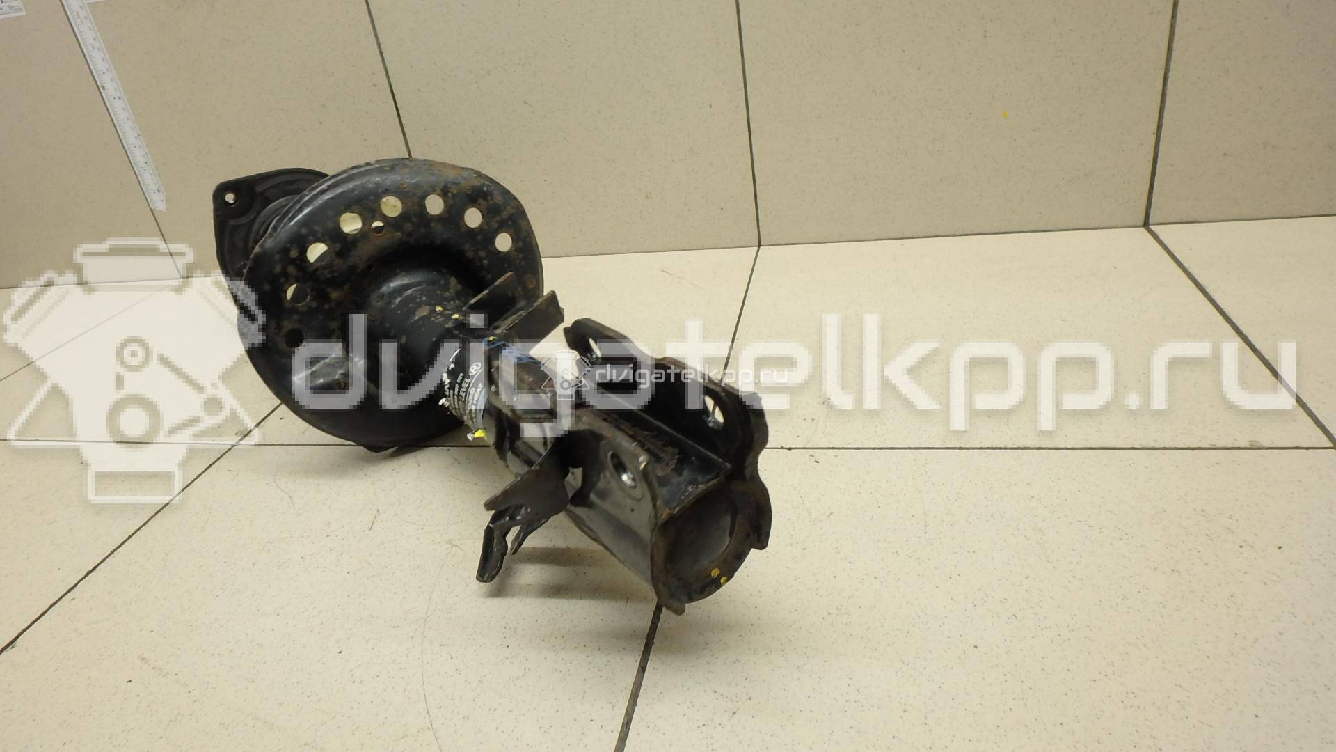 Фото Амортизатор передний левый  E4303BR00B для Nissan Qashqai / X-Trail {forloop.counter}}