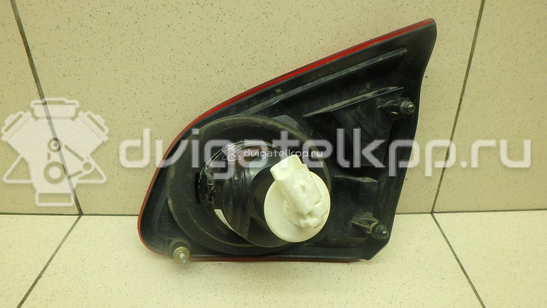 Фото Фонарь задний внутренний левый  26555jd800 для Nissan Qashqai {forloop.counter}}