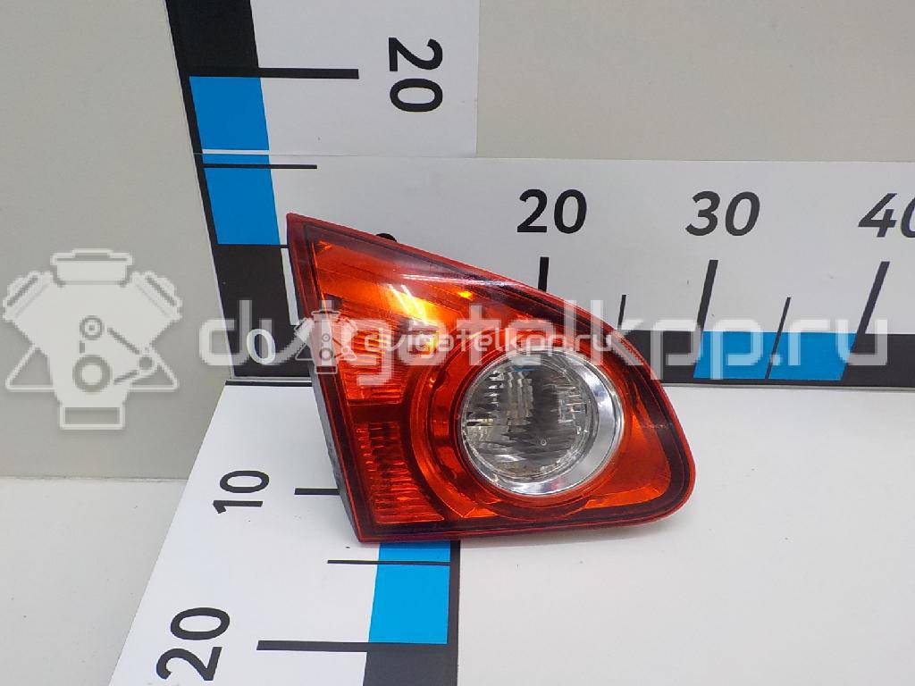 Фото Фонарь задний внутренний левый  26555jd800 для Nissan Qashqai {forloop.counter}}