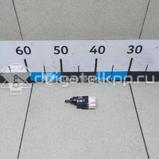 Фото Датчик включения стопсигнала  253206170R для nissan Terrano III (D10)