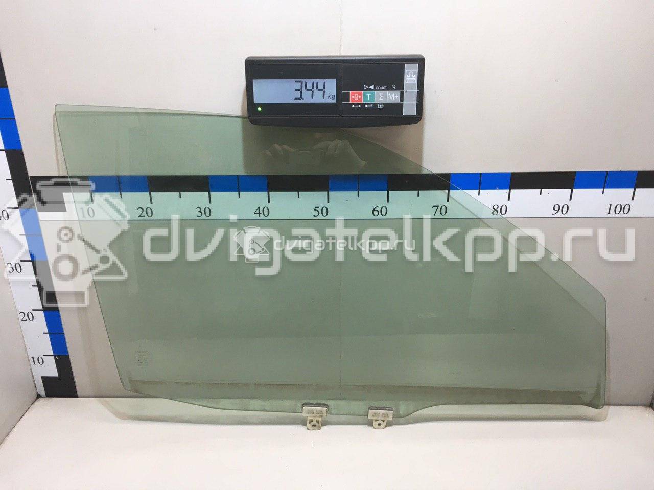 Фото Стекло двери передней правой  803008h300 для Nissan X-Trail {forloop.counter}}