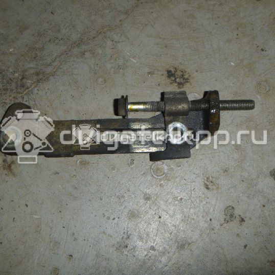 Фото Кронштейн генератора для двигателя M16A для Maruti Suzuki / Suzuki / Fiat 106-120 л.с 16V 1.6 л бензин 1156064J00