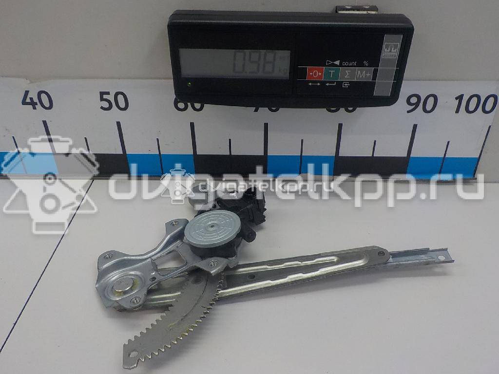 Фото Стеклоподъемник электр. задний правый  827201U600 для Nissan Juke F15 {forloop.counter}}