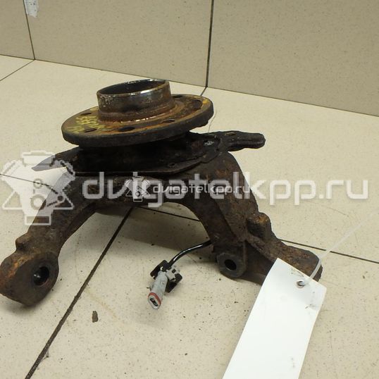 Фото Кулак поворотный передний левый  13156041 для Opel Astra