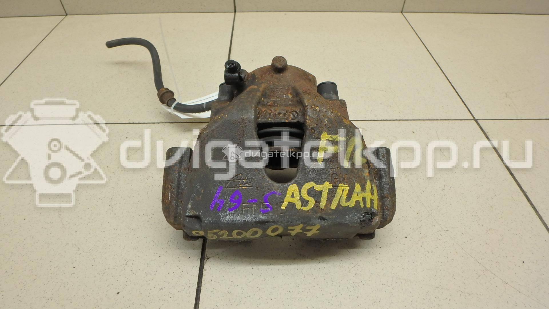 Фото Суппорт тормозной передний правый  93176427 для Opel Calibra A 85 / Astra / Adam / Corsa / Vectra {forloop.counter}}