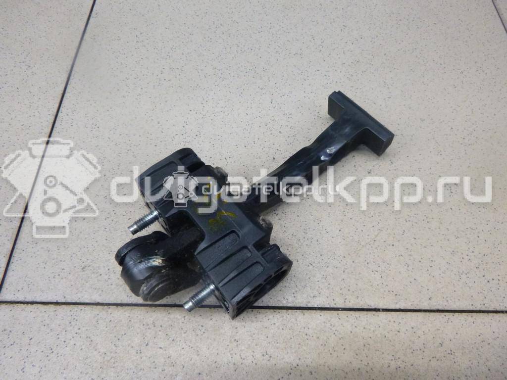 Фото Ограничитель двери  13107851 для Opel Astra {forloop.counter}}