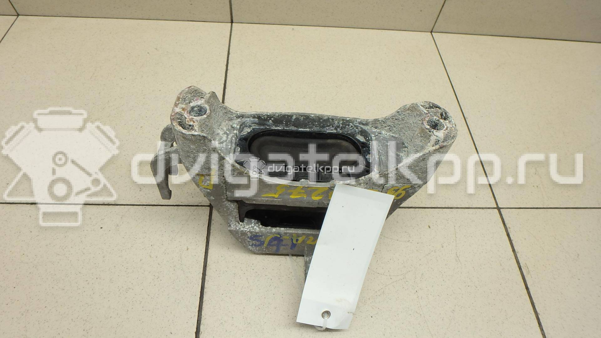 Фото Опора двигателя правая  13347453 для Opel Astra / Insignia / Zafira / Cascada W13 {forloop.counter}}