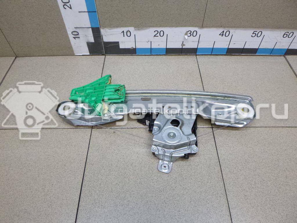 Фото Стеклоподъемник электр. задний правый  13350764 для Opel Astra {forloop.counter}}