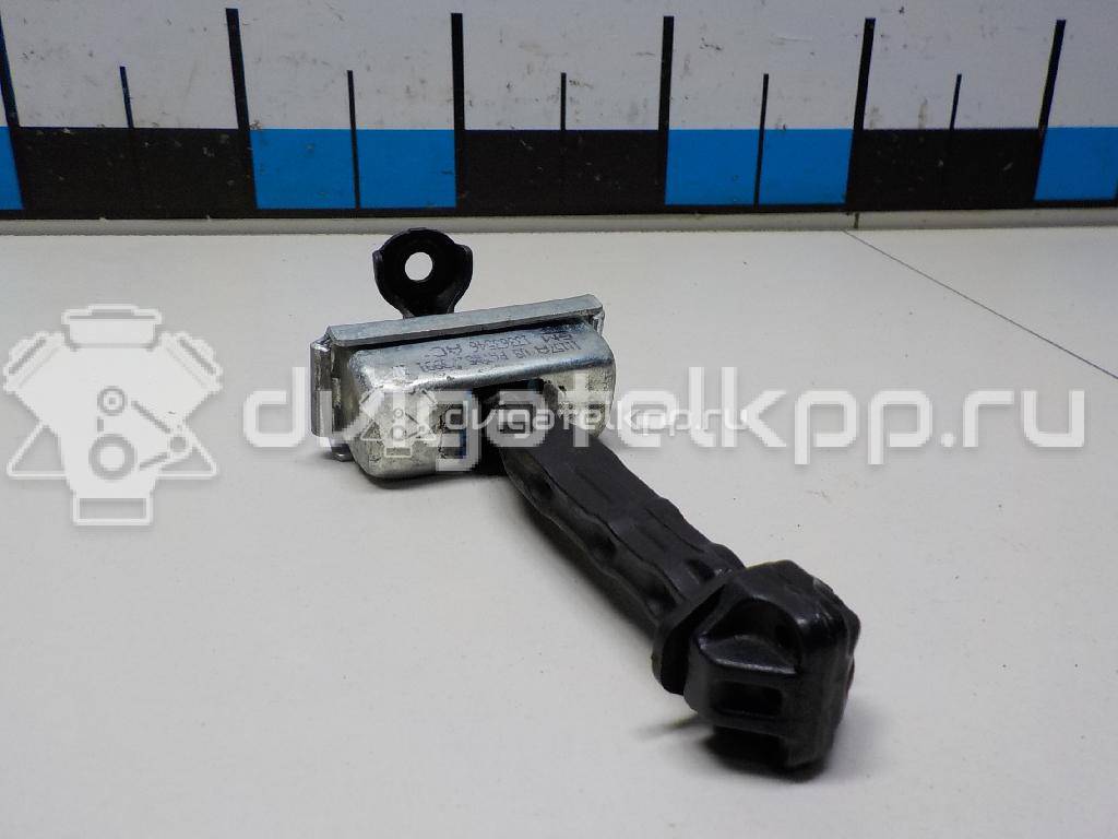 Фото Ограничитель двери  13270665 для Opel Astra {forloop.counter}}