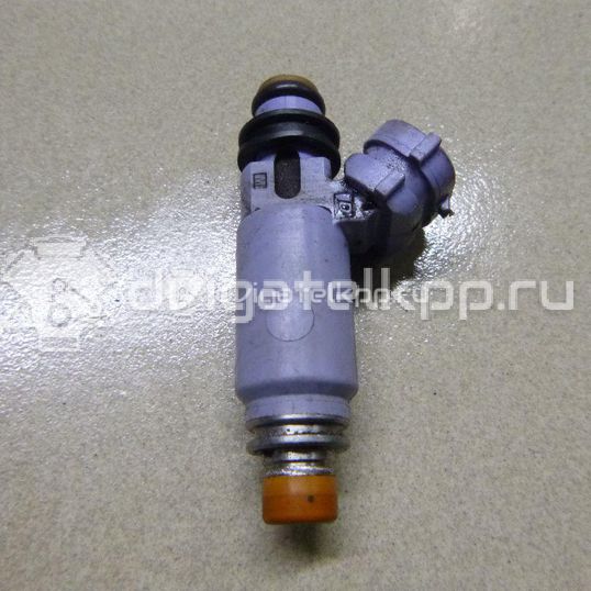 Фото Форсунка инжекторная электрическая для двигателя M13A для Subaru / Suzuki / Chevrolet 82-94 л.с 16V 1.3 л бензин 1571080G01