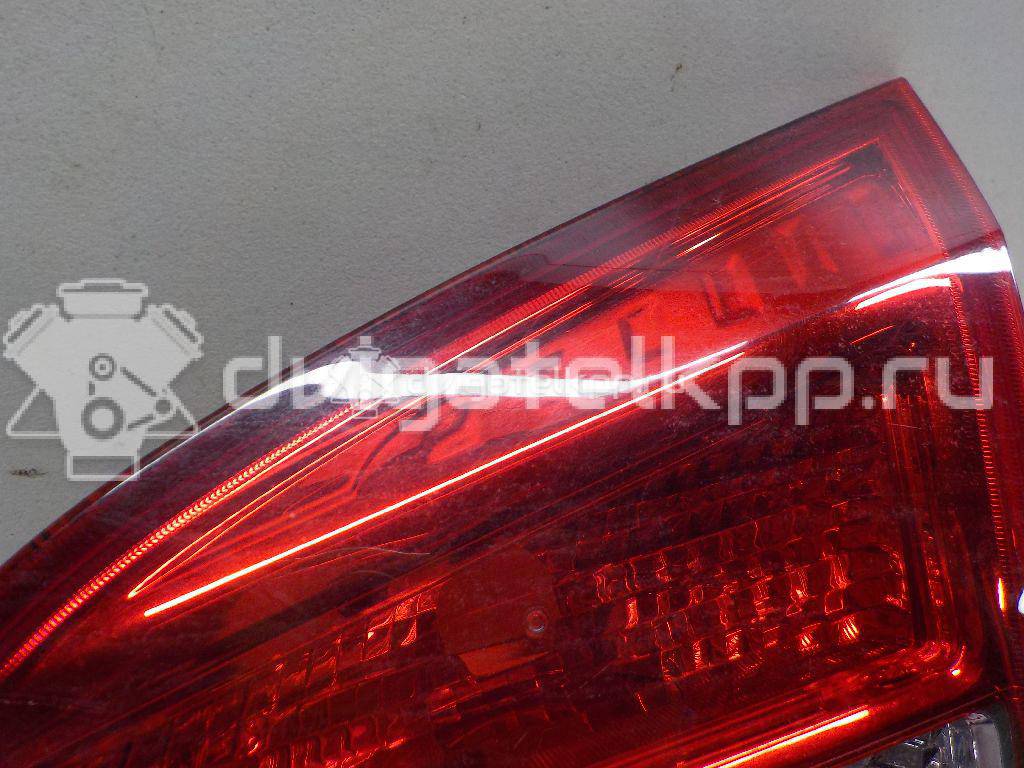 Фото Фонарь задний внутренний правый  1222232 для Opel Meriva {forloop.counter}}