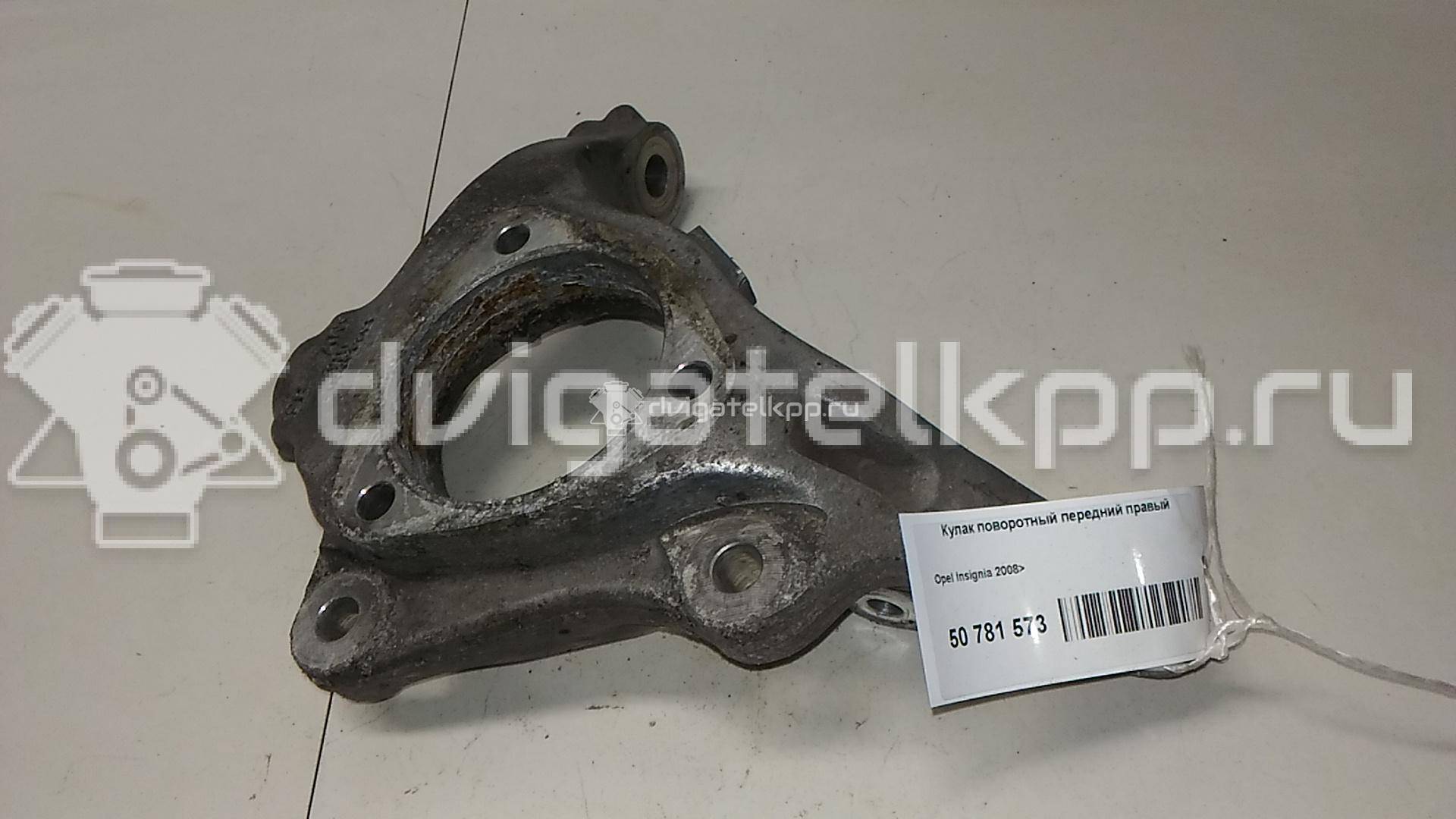 Фото Кулак поворотный передний правый  13219081 для Opel Insignia {forloop.counter}}