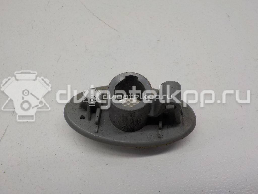 Фото Повторитель на крыло белый  632574 для Peugeot 407 / 607 9D, 9U / 206 / 307 / Partner {forloop.counter}}