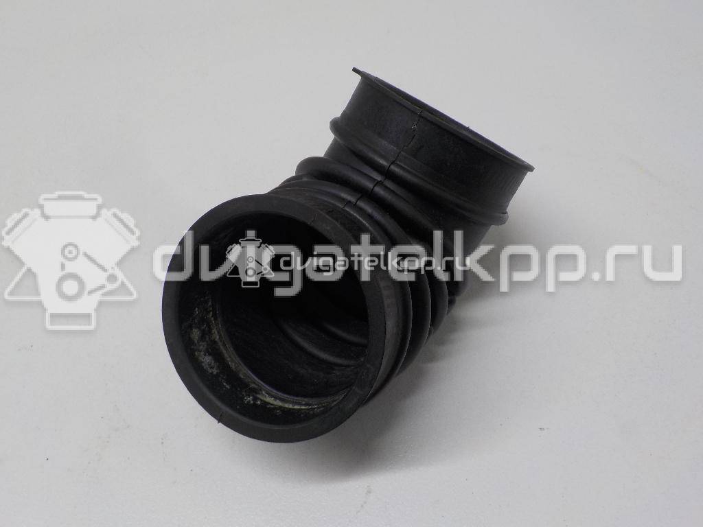 Фото Патрубок воздушного фильтра для двигателя M13A для Subaru / Suzuki / Chevrolet 82-94 л.с 16V 1.3 л бензин 1388163J00 {forloop.counter}}