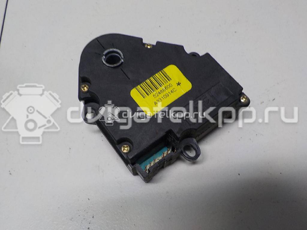 Фото Моторчик заслонки отопителя  7701206537 для Renault Clio / Thalia 2 / Kangoo 1 {forloop.counter}}