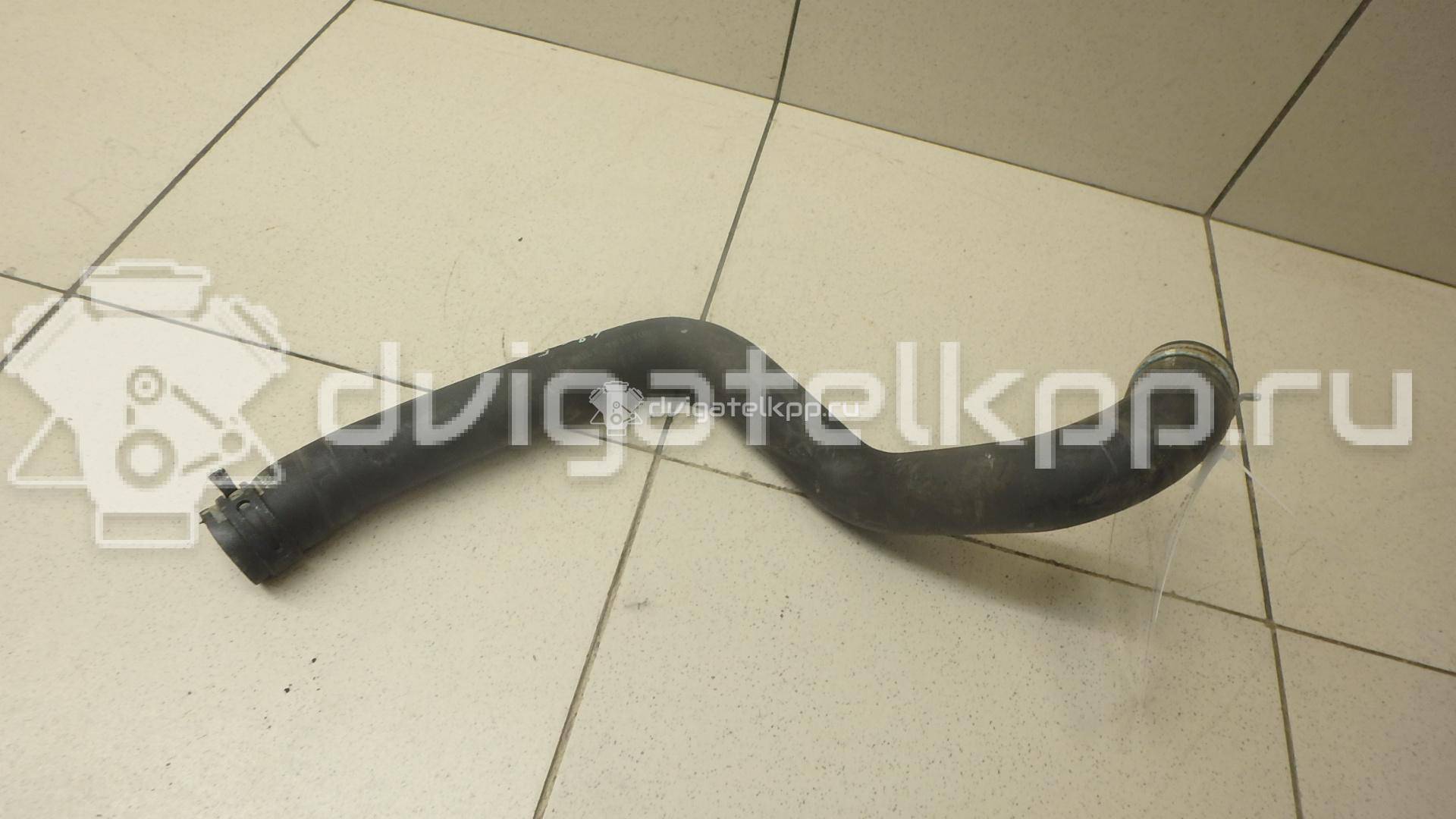 Фото Патрубок радиатора  215010070R для Renault Clio {forloop.counter}}