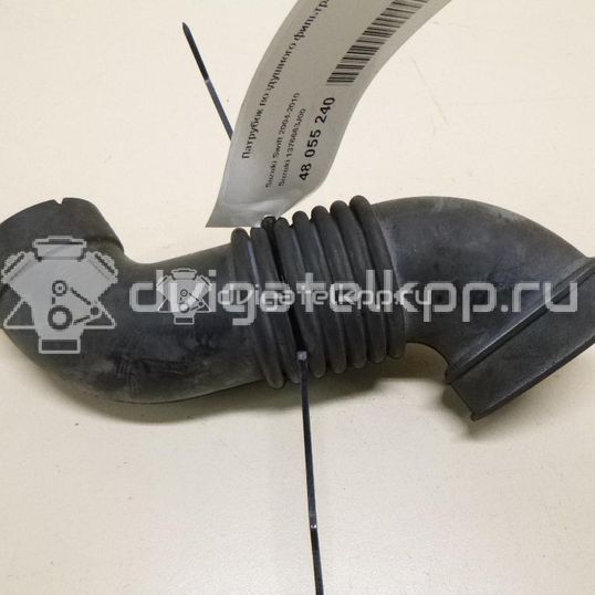 Фото Патрубок воздушного фильтра для двигателя M13A для Subaru / Suzuki / Chevrolet 82-94 л.с 16V 1.3 л бензин 1376663J00