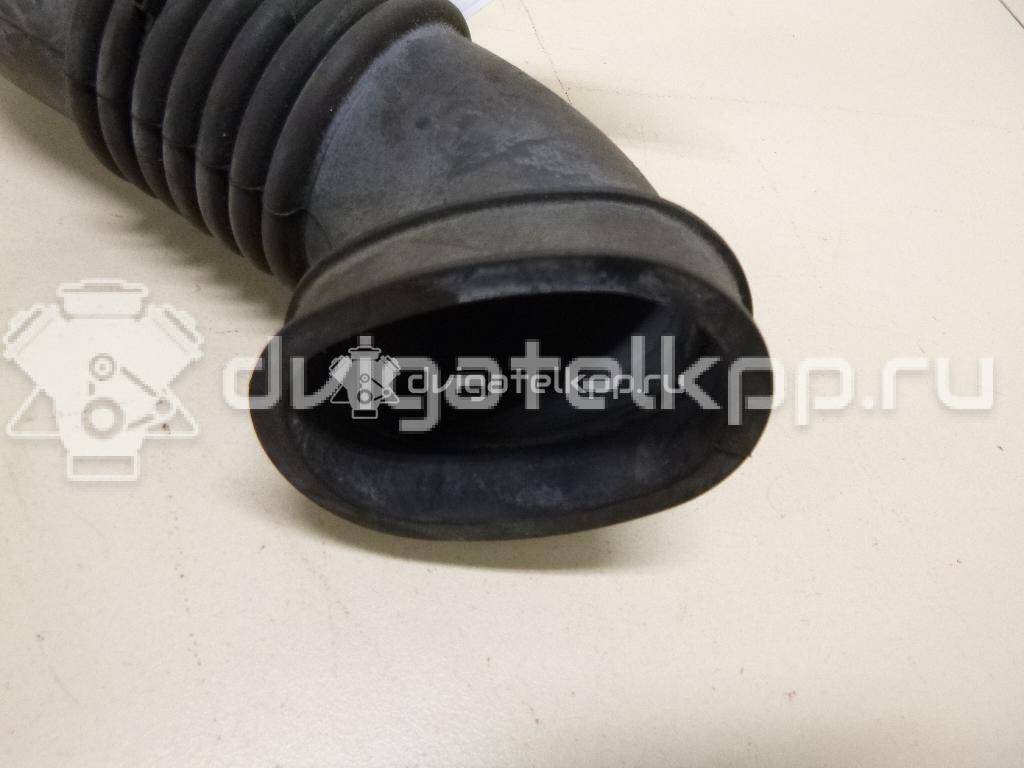 Фото Патрубок воздушного фильтра для двигателя M13A для Subaru / Suzuki / Chevrolet 82-94 л.с 16V 1.3 л бензин 1376663J00 {forloop.counter}}