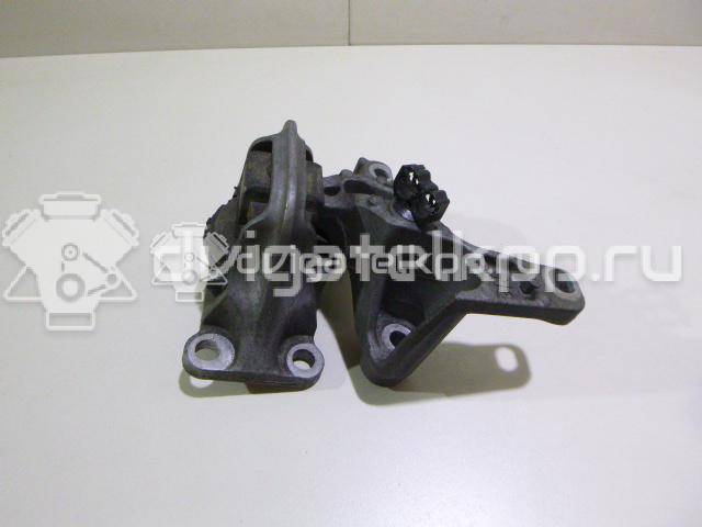 Фото Опора двигателя правая  112100014R для Renault Grand / Scénic / Fluence L30 / Megane {forloop.counter}}