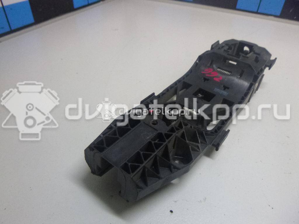 Фото Кронштейн ручки  5N0839885H для seat Alhambra {forloop.counter}}